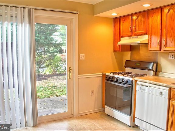 5th image of 8305 Norwood Dr