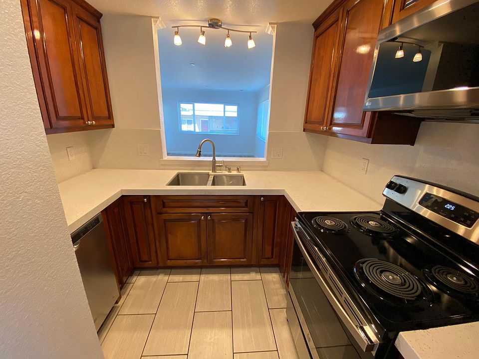 Park Plaza Apartment Rentals San Bruno, CA Zillow