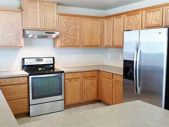 4th image of 20615 197th Ave E