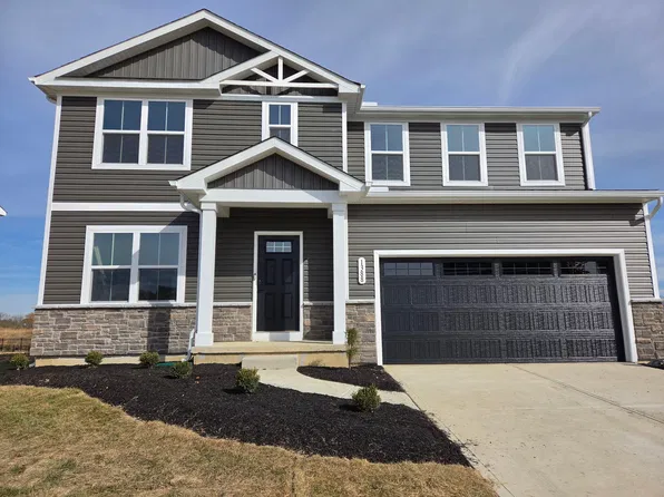 1388 Silverleaf Oak St, Sidney, OH 45365