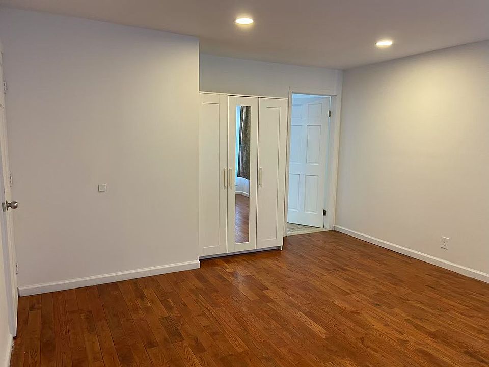 1st image of 165-12 78th Ave #1