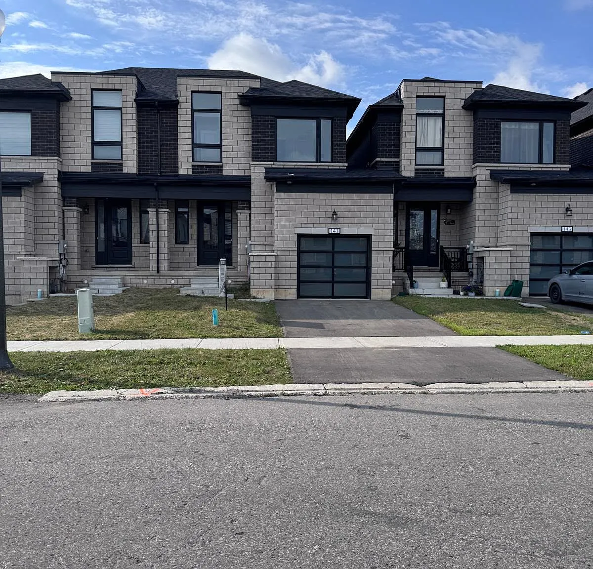4 bed, $2,500 — Photo 2