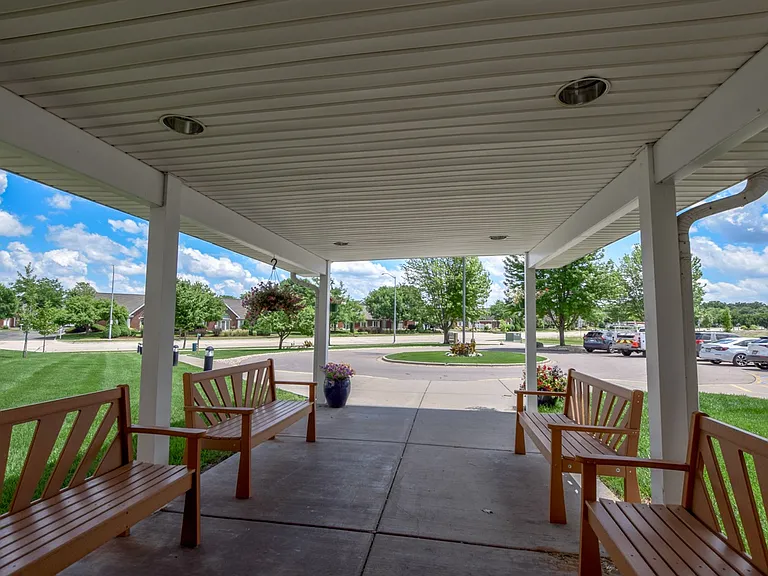 Rosewood Villas - Senior — Photo 24