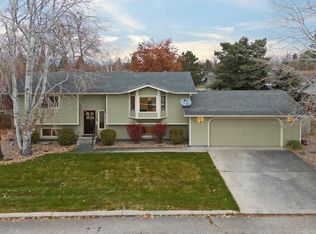 308 E 9th St, Stevensville, MT 59870
