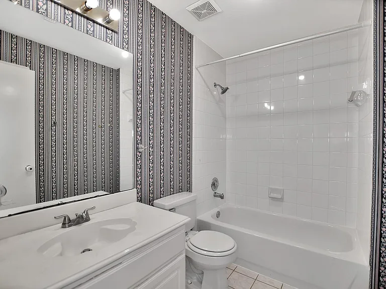 2939 Sailors Moon Dr — Photo 35