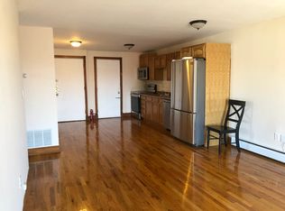 39 Cary Ave APT 16, Chelsea, MA 02150