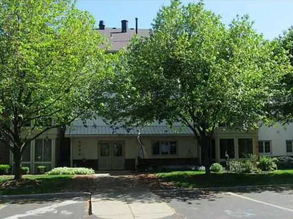 4720 Glendale Ave APT 109, Toledo, OH 43614