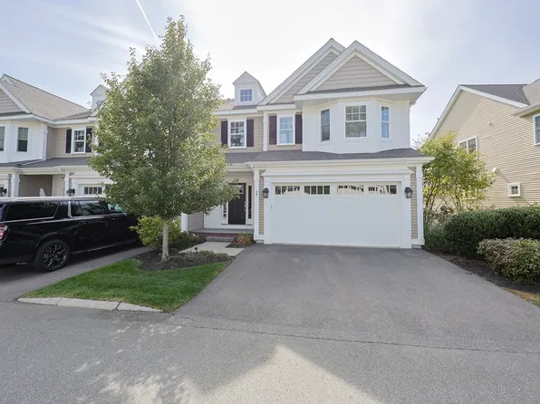 34 Brookview Rd #34, Franklin, MA 02038