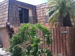 1549 Park Meadows Dr APT 4, Fort Myers, FL 33907