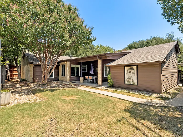 6406 Chesley Ln — Photo 16