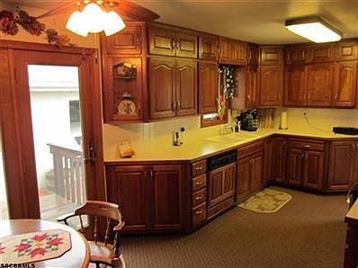 2nd image of 3013 Avenue E