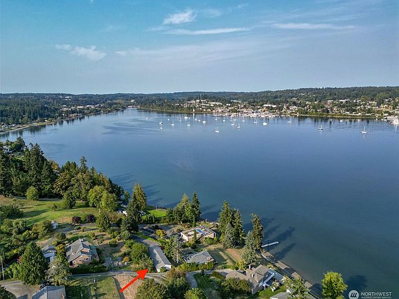 3rd image of 17438 Nordic Cove Lane NW