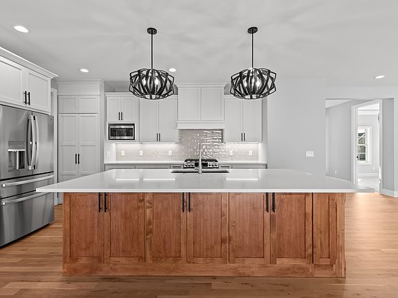 4th image of 1025 Brynhill Dr