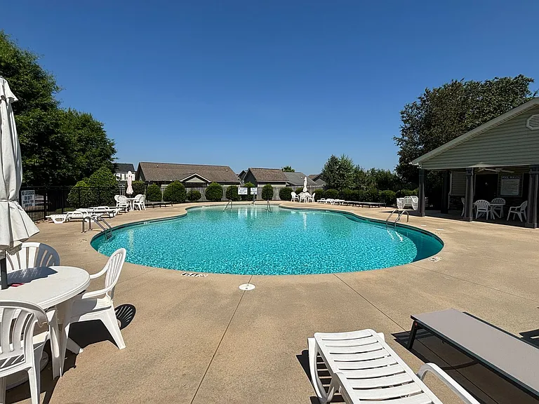 707 Bankston Dr — Photo 16