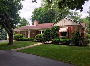 804 E Decorah Rd, West Bend, WI 53095