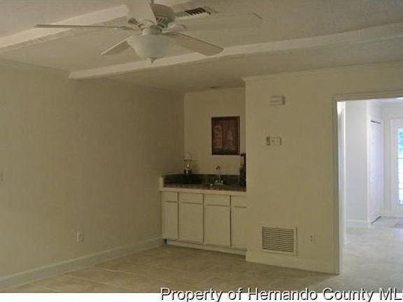5th image of 920 Moonlight Ln