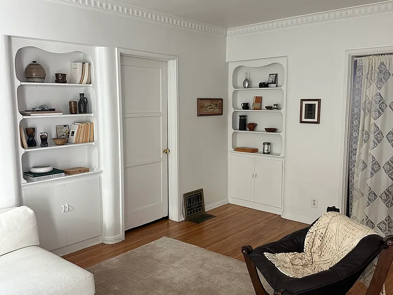 2047 S Holt Ave #1/2 — Photo 6