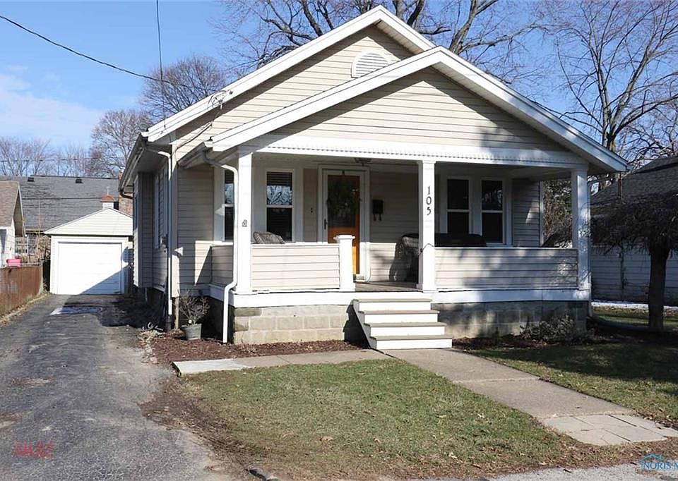 1st image of 105 Civic Dr
