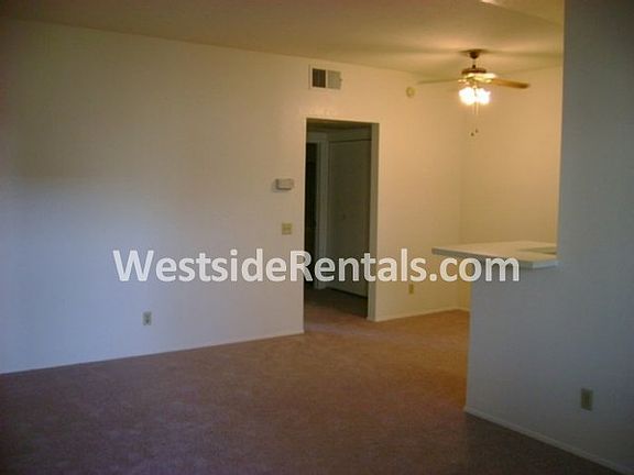 5th image of 3928 Illinois St APT 202