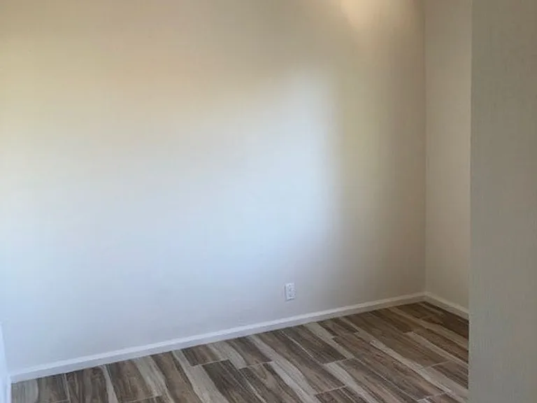 350 Ellwood Beach Dr — Photo 6