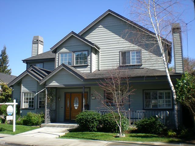 Open, Brite, and spacious Newer home