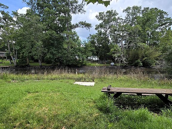 3rd image of 10733 GLADWYNNE Road