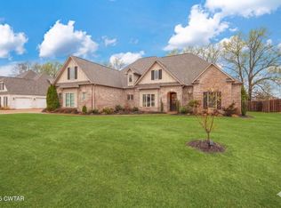 59 Larkson Ln, Jackson, TN 38305