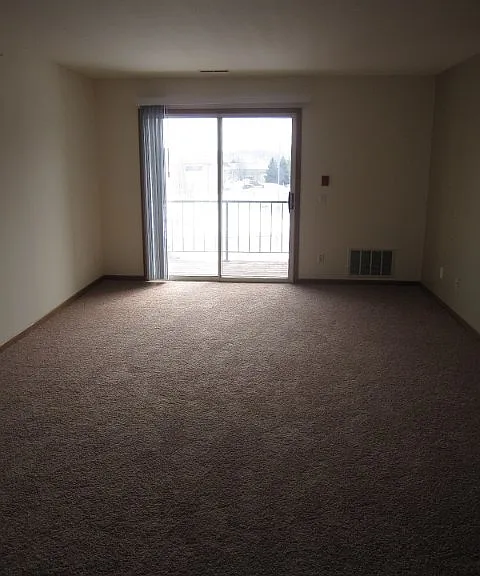 5174 Anton Dr — Photo 6