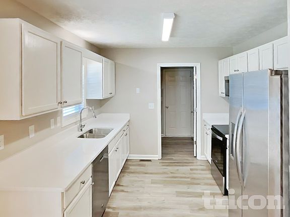 5th image of 1510 Southtree Ln