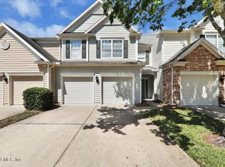 11225 N Castlemain Cir, Jacksonville, FL 32256
