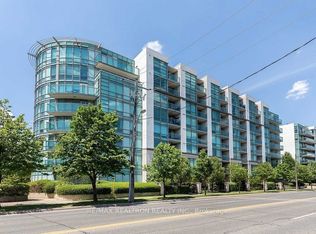 3830 Bathurst St #303, Toronto, ON M3H 6C5