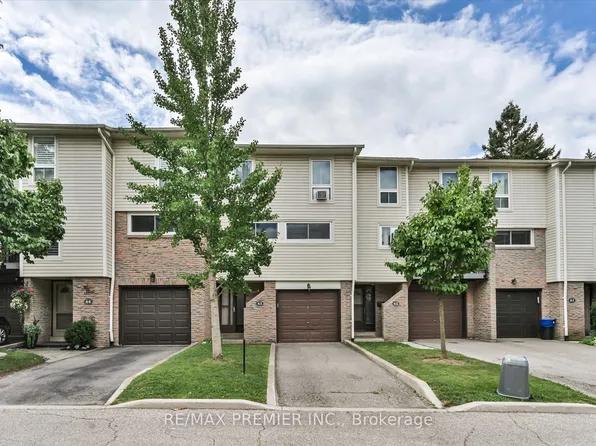 7251 Copenhagen Rd #63, Mississauga, ON L5N 2H6