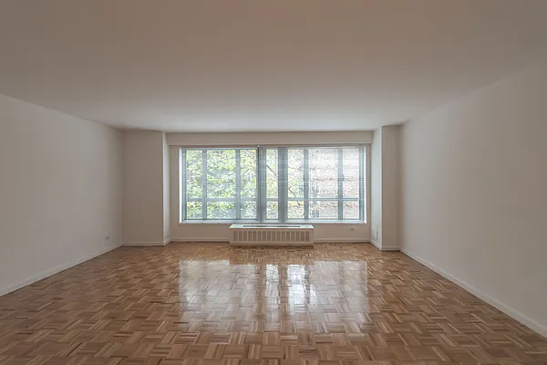 Rented by Solow Realty | media 47