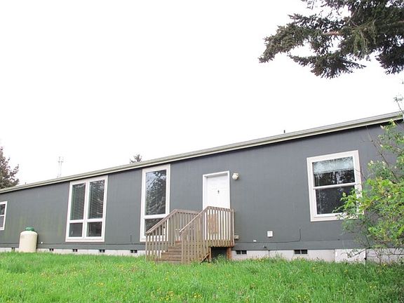 2nd image of 1005 Diane Ave