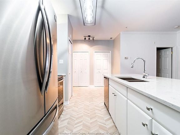 5th image of 1885 Westview Park Blvd #103