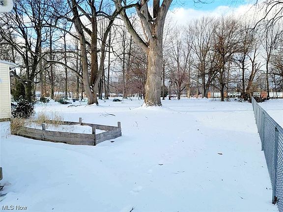 4th image of 7313 1st St