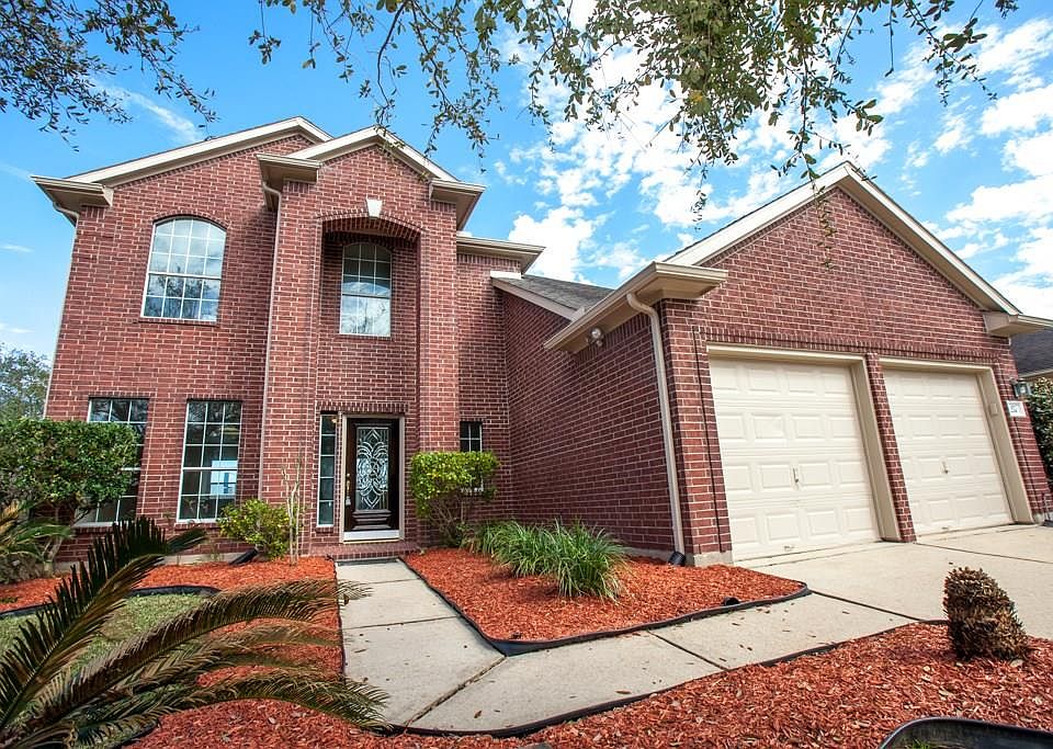 1st image of 214 Cinnabar Bay Dr