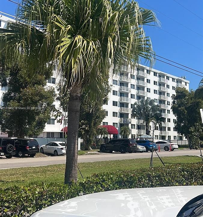 1st image of 1251 NE 108th St APT 319