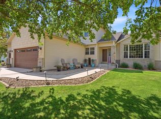 13005 Oakwood Dr, Rogers, MN 55374