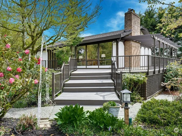 8007 NE 205th Street, Kenmore, WA 98028
