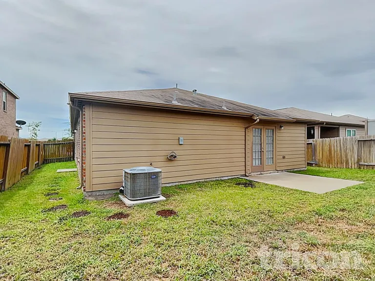 12318 Wavecrest Rd — Photo 15