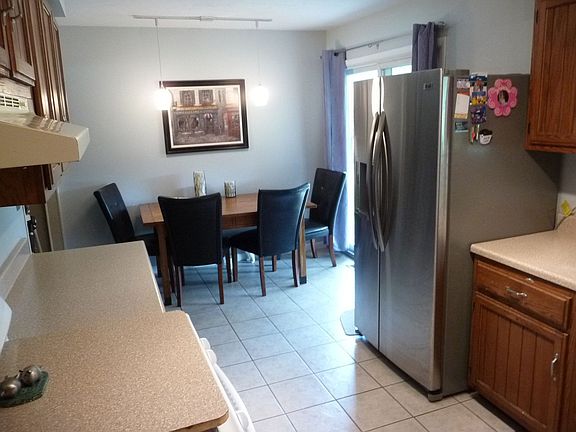 Dining Kitchen area