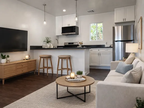 3935 1/2 Arlington Ave #3935-1/2, Los Angeles, CA 90008