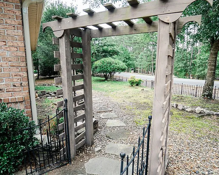 2 Alabanza Ln — Photo 2