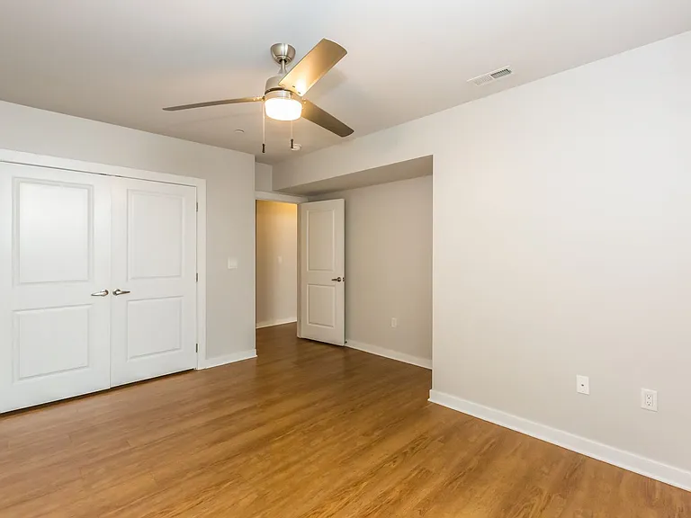 4213 Chester Avenue Modern Living in the Heart of University City — Photo 32