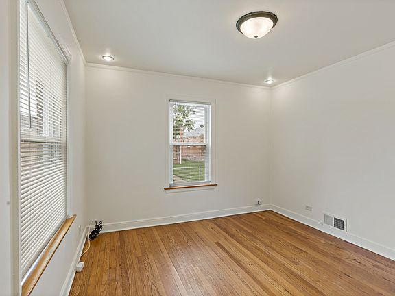 3rd image of 14326 S Michigan Ave