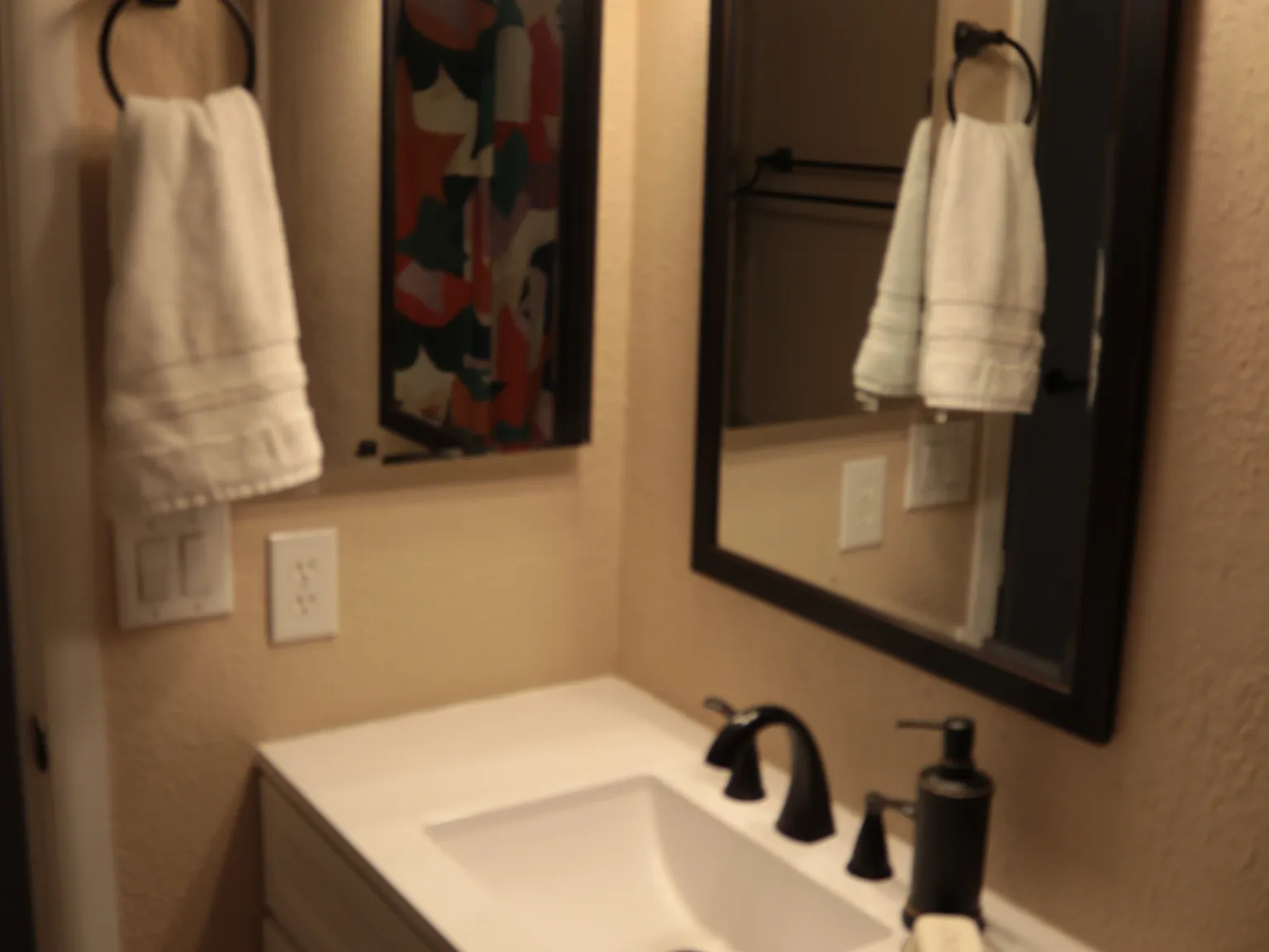 3 bed, 1330 sqft, $700 — Photo 3