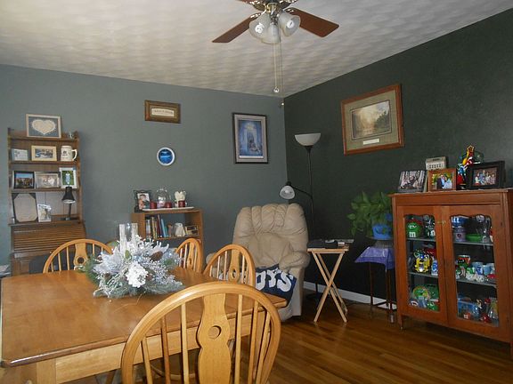 2nd image of 1917 N Christy St
