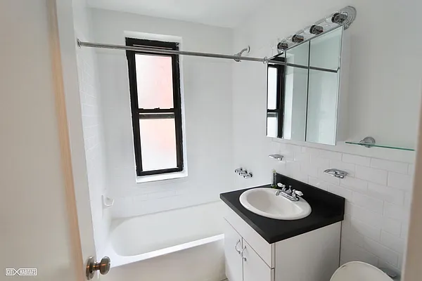 Rented by Citi Habitats | media 4