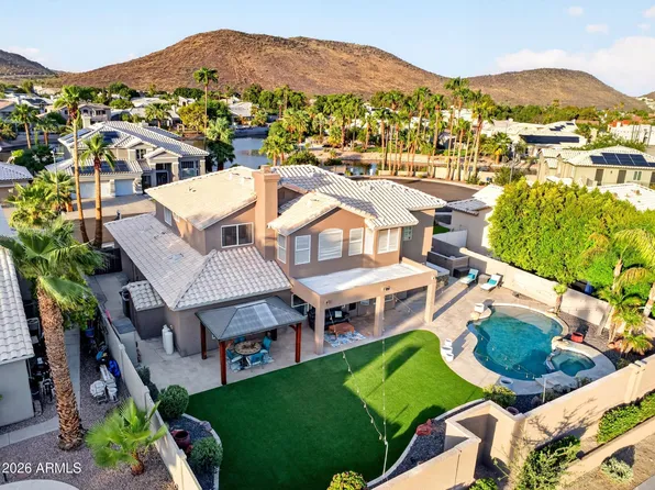 6261 W LOUISE Drive, Glendale, AZ 85310